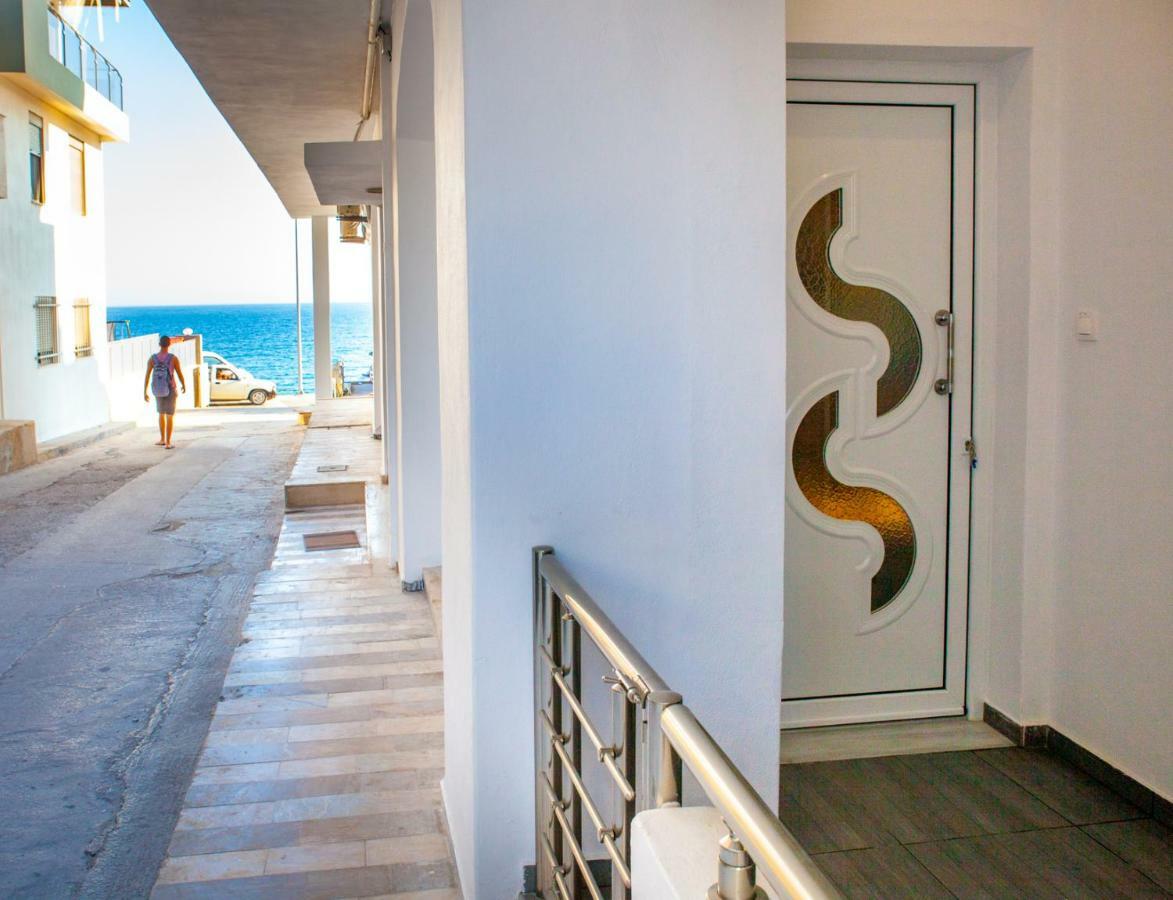 Alley To The Beach Ierapetra  Bagian luar foto
