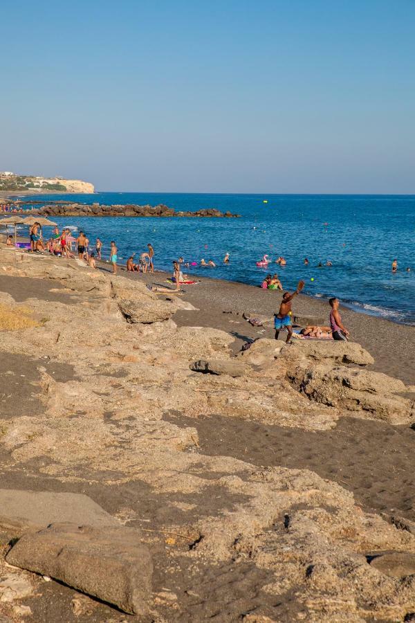 Alley To The Beach Ierapetra  Bagian luar foto
